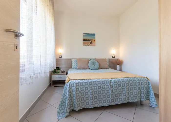 Bright Flat With Shared Garden Μπιμπιόνε