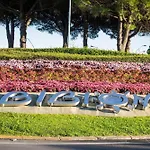 Bright Flat With Shared Garden